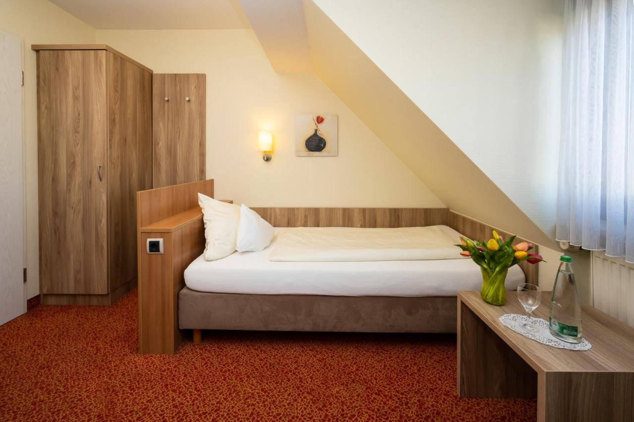 Ambient Hotel Am Europakanal Fuerth Ngoại thất bức ảnh