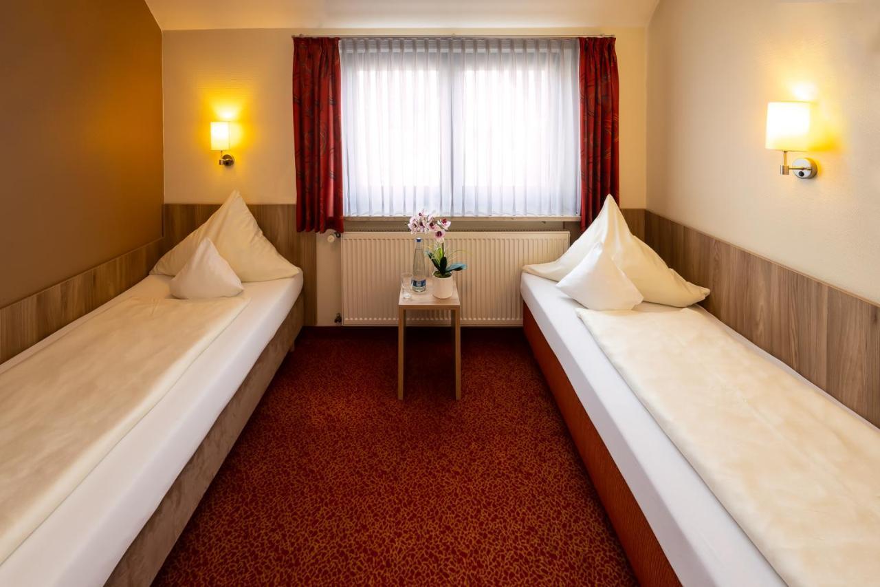 Ambient Hotel Am Europakanal Fuerth Ngoại thất bức ảnh